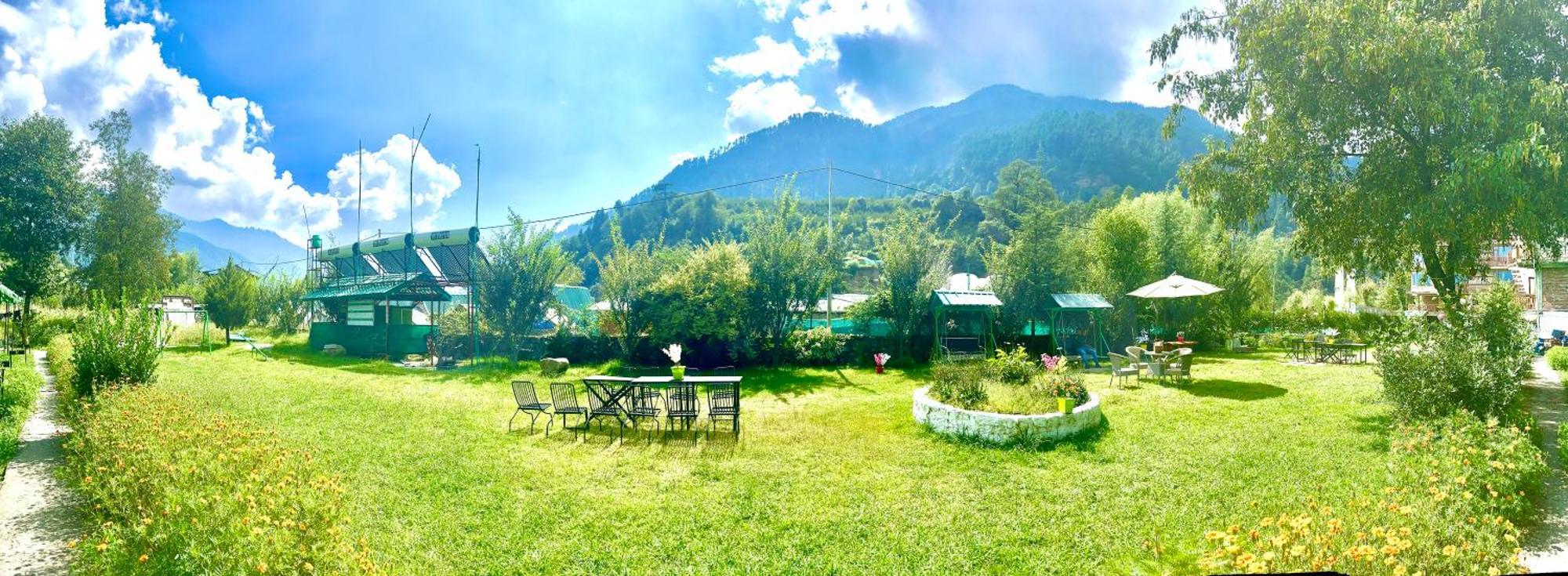 Himalayan Hill Queen Resort, Manali M98160-43400 외부 사진