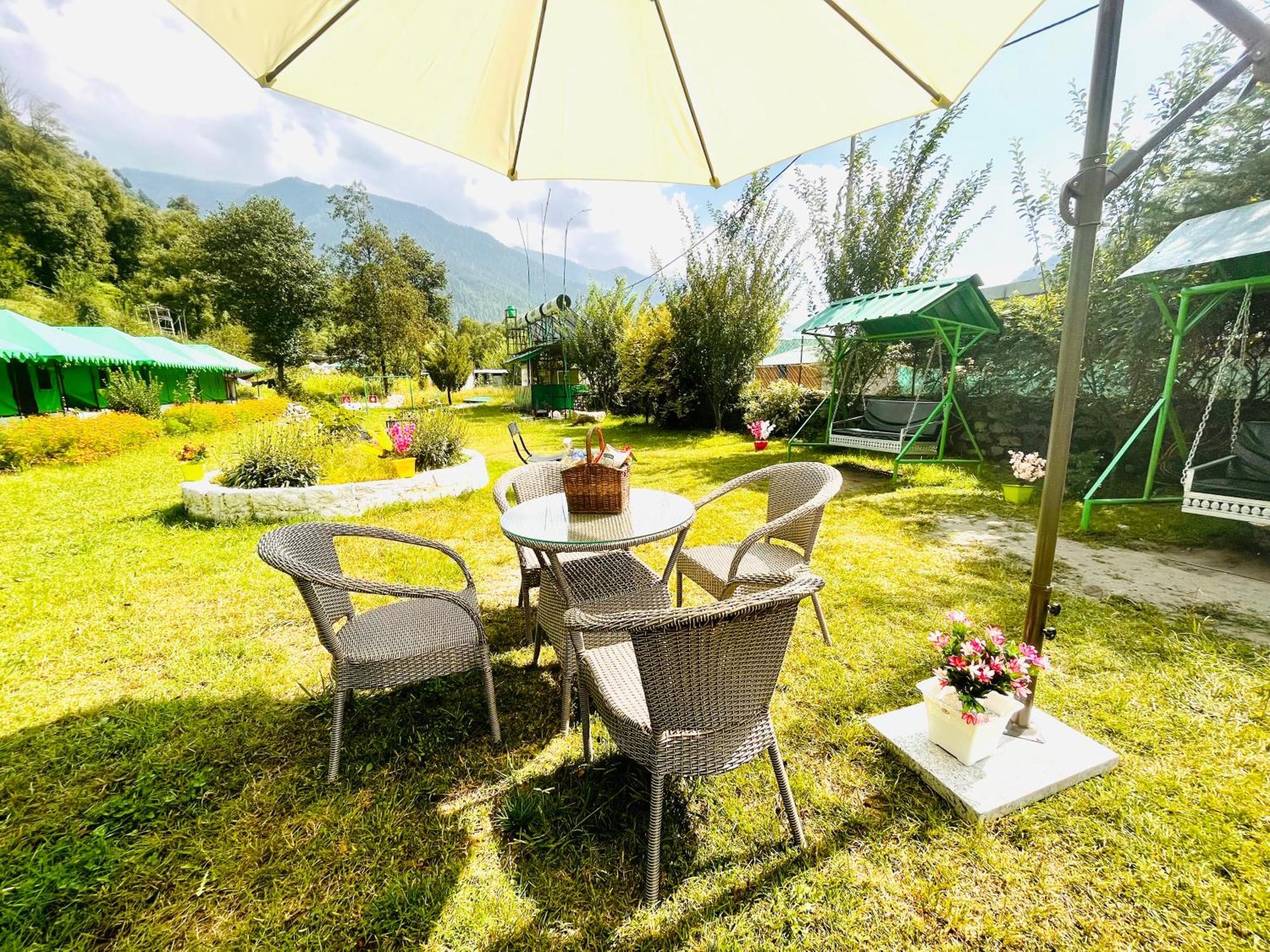 Himalayan Hill Queen Resort, Manali M98160-43400 외부 사진