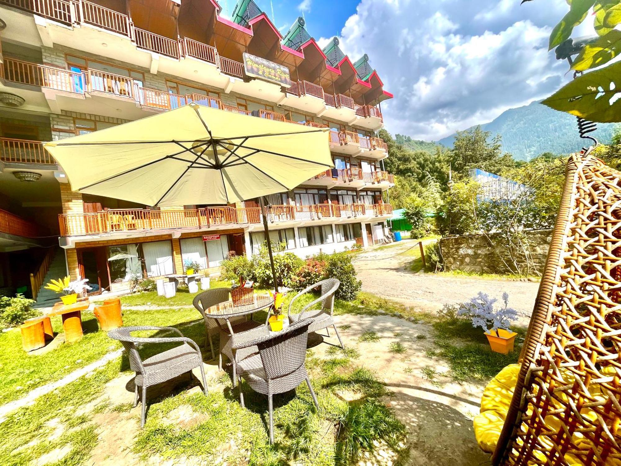 Himalayan Hill Queen Resort, Manali M98160-43400 외부 사진